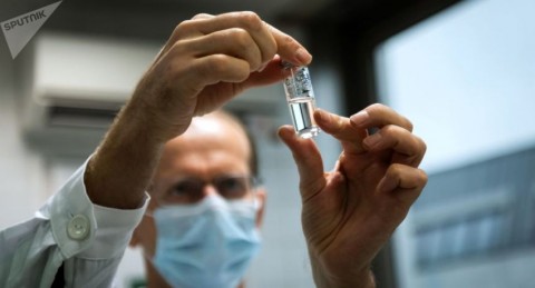 أخصائي في المناعة والحساسية يكشف عن فئة لا يمكنها أخذ اللقاح المضاد لفيروس كورونا