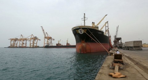 توجه أول سفينة حاويات مباشرة من جدة بالسعودية إلى ميناء الحديدة اليمني