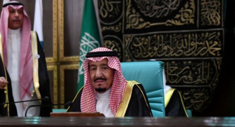 أوامر ملكية سعودية بإعادة تشكيل "الشورى" و"العلماء